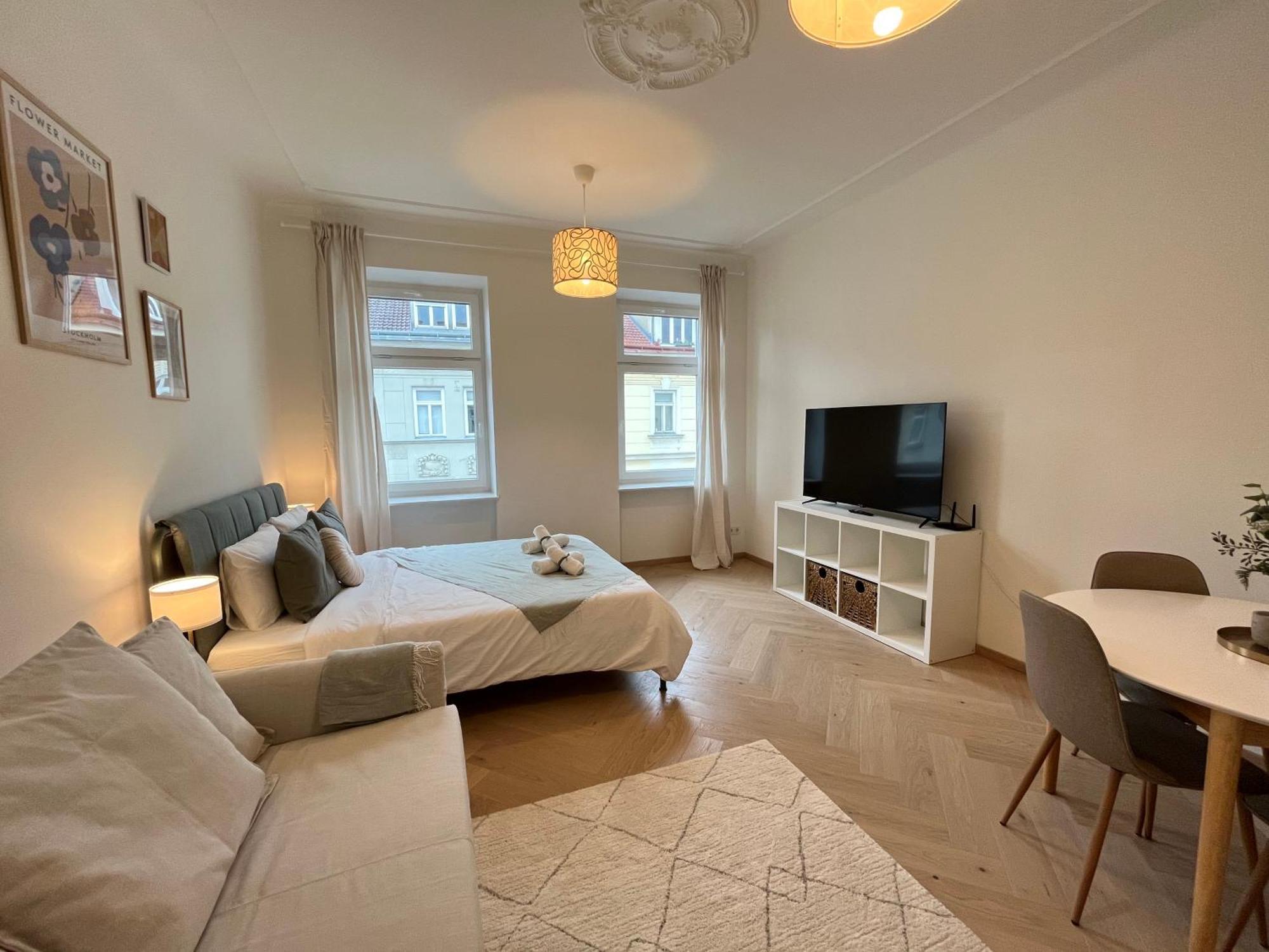 Luxurious One Room Apartment Near Schoenbrunn Palace Viena Exterior foto